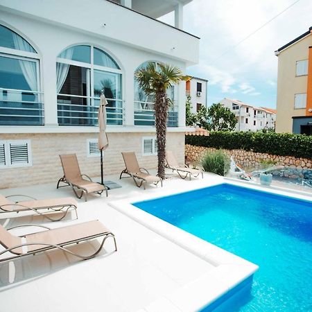 Apartments Sun Dance With Heated Pool Novalja Luaran gambar