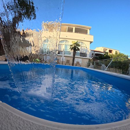 Apartments Sun Dance With Heated Pool Novalja Luaran gambar