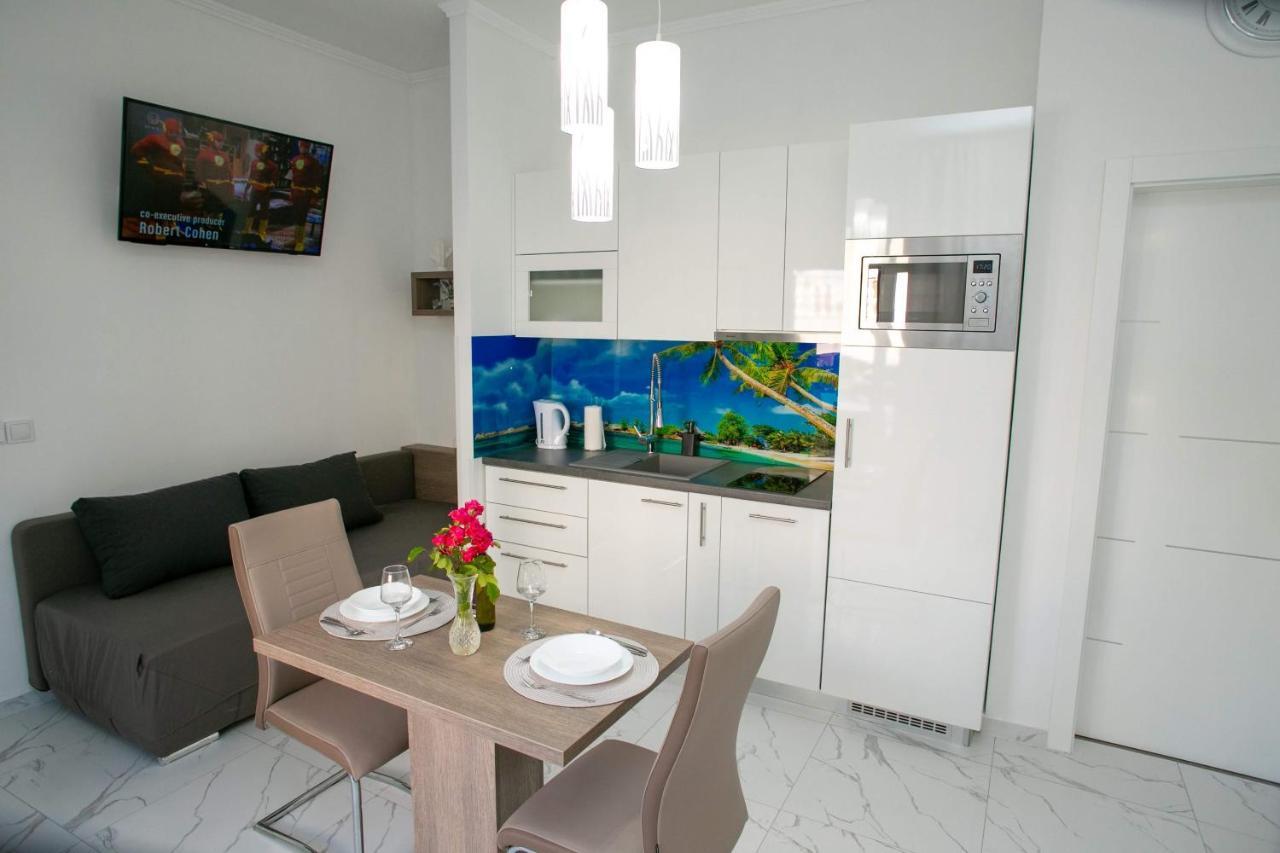Apartments Sun Dance With Heated Pool Novalja Luaran gambar