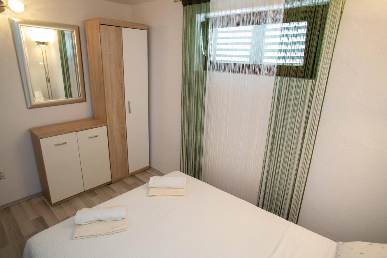 Apartments Sun Dance With Heated Pool Novalja Luaran gambar