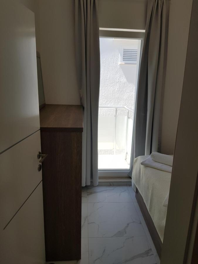 Apartments Sun Dance With Heated Pool Novalja Luaran gambar