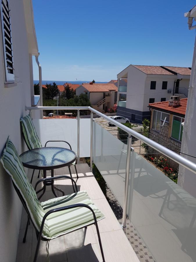 Apartments Sun Dance With Heated Pool Novalja Luaran gambar