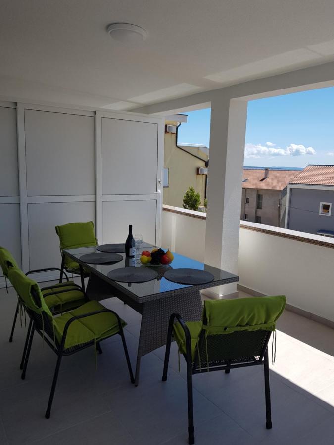 Apartments Sun Dance With Heated Pool Novalja Luaran gambar